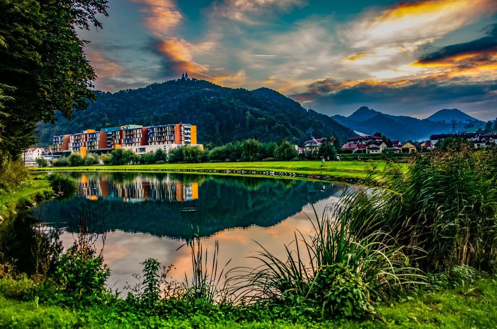 Hotel Thermana Park Lasko**** Superior Exteriör bild